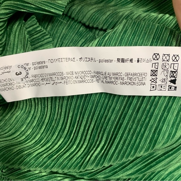 Zara green ruffle pleated V-Neck long sleeve blouse Sz S NWT - Picture 6 of 10